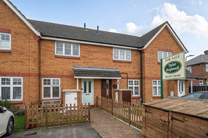 2 Bedroom Terraced House For Sale In Voyce Way, Bedford, MK42