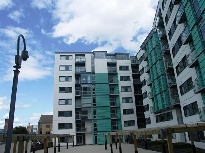 1 Bedroom Flat To Rent In Manor Mills, Ingram Street, LS11