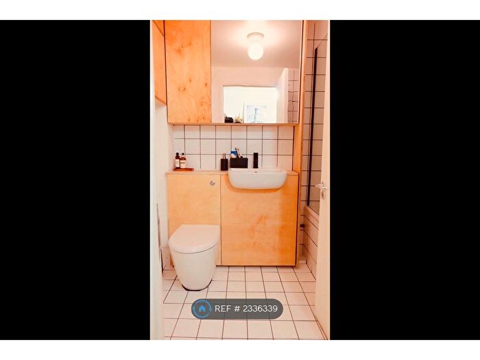 1 Bedroom Flat To Rent In Pembury Place, London, E5