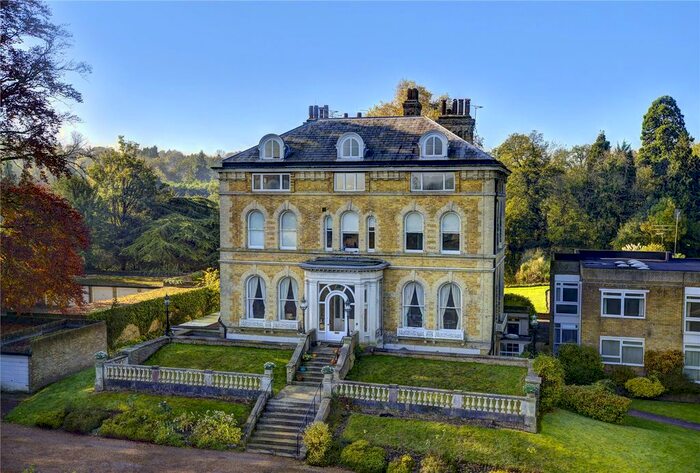 2 Bedroom Flat For Sale In Loudwater Lane, Rickmansworth, WD3