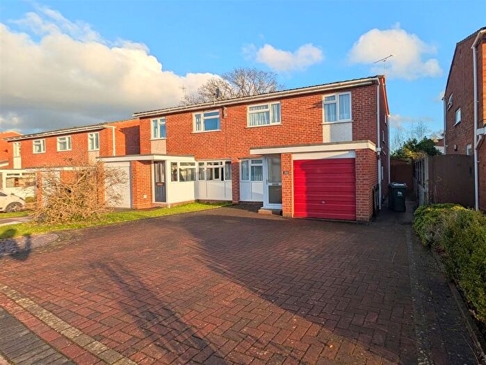 3 Bedroom Semi Detached House For Sale In Britten Drive, Malvern, WR14