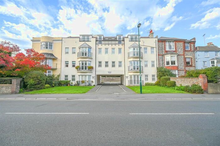 1 Bedroom Flat To Rent In Russell Place, High Street, Bognor Regis, PO21