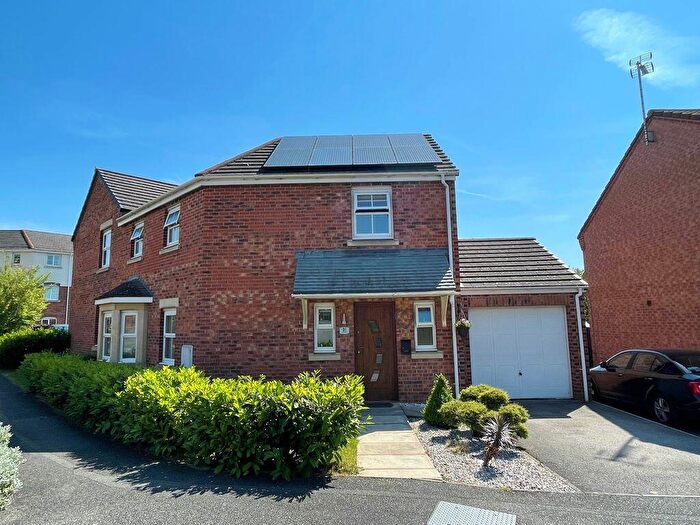 3 Bedroom Semi Detached House For Sale In Pendinas, Wrexham, LL11