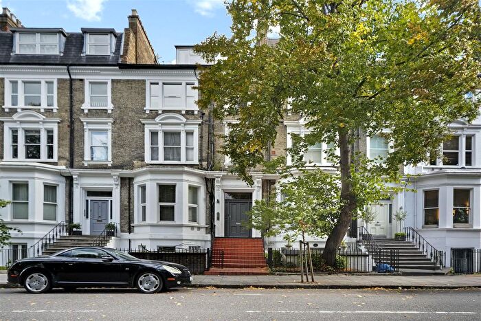 Studio To Rent In Russell Road, Kensington, W14