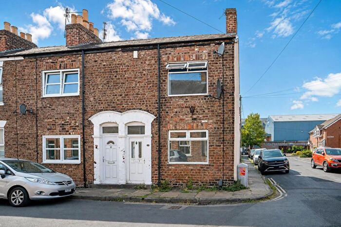 2 Bedroom End Terrace House For Sale In Granville Terrace, York, YO10