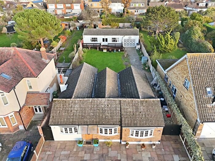 3 Bedroom Bungalow For Sale In Ascension Road, Collier Row, RM5