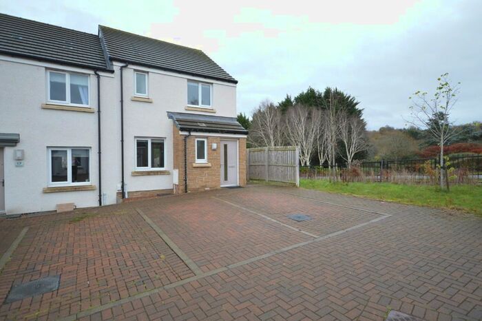 3 Bedroom End Of Terrace House To Rent In Bell Gardens, Perth, Perthshire, PH2