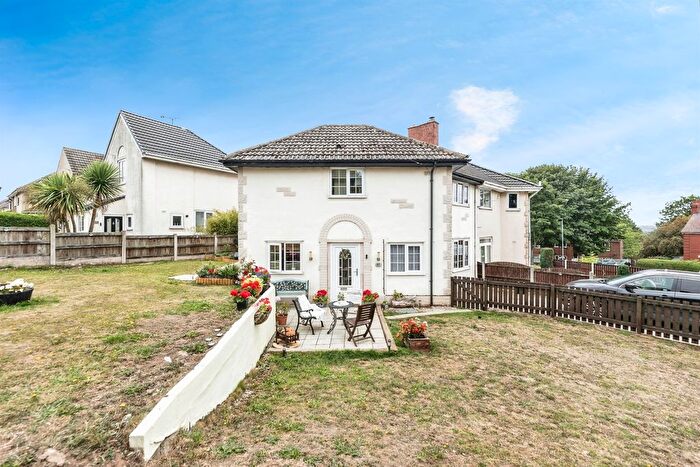 3 Bedroom Semi-Detached House For Sale In Quarry Lane, Upton, Pontefract, WF9