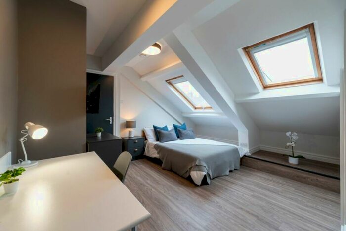 6 Bedroom Terraced House To Rent In King John Terrace, Newcastle, NE6