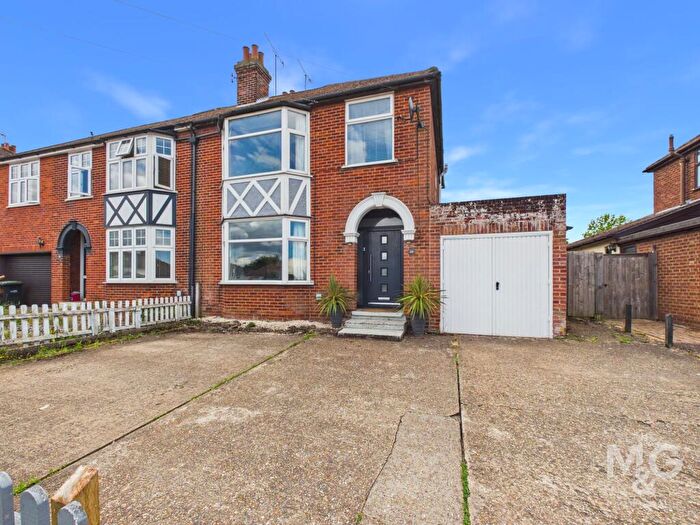 3 Bedroom Semi-Detached House For Sale In Philip Road, Bury St. Edmunds, IP32
