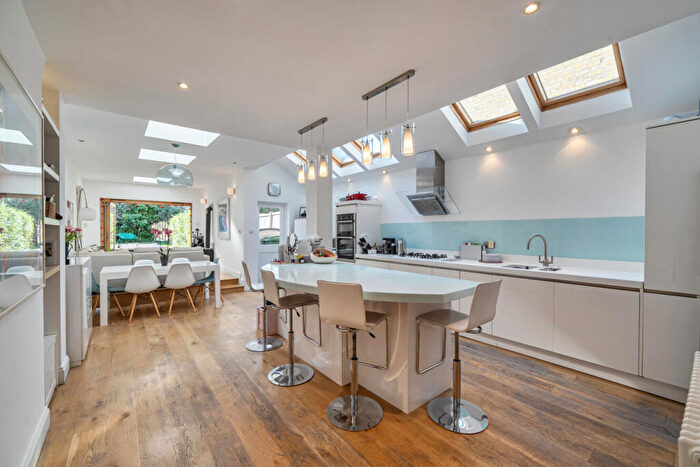 5 Bedroom Terraced House For Sale In Forest Hill Road, East Dulwich, London, SE22
