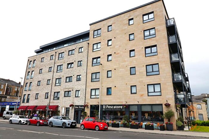 2 Bedroom Flat To Rent In Bridge Street, Paisley, PA1