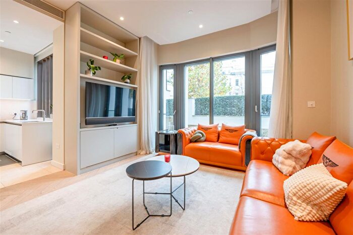 3 Bedroom Flat To Rent In Holland Park, London, W11