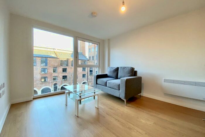 1 Bedroom Apartment To Rent In Victoria Riverside, Hunslet Road, Leeds, LS10
