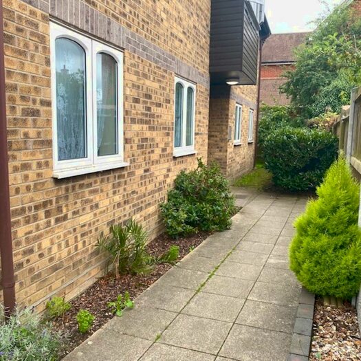 2 Bedroom Ground Flat To Rent In Wickham Road, Witham, CM8