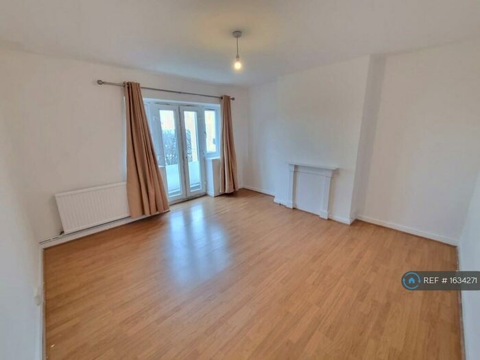 2 Bedroom Flat To Rent In Norwood Thornton-Heath Croydon, London, SE19