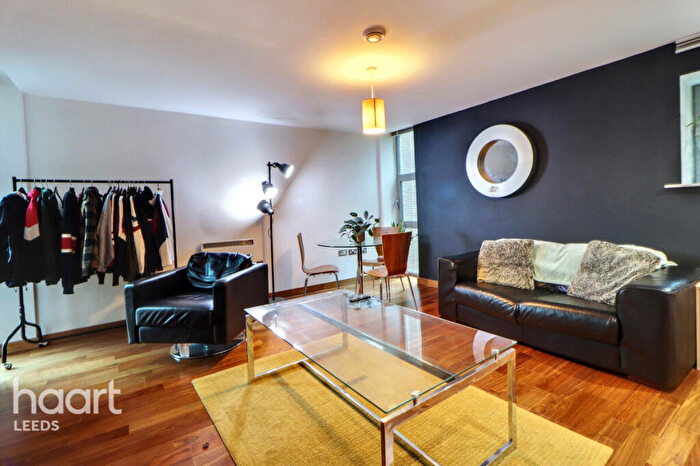1 Bedroom Apartment For Sale In Great George Street, Leeds, LS1