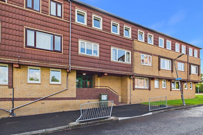 2 Bedroom Maisonette To Rent In Braehead Road, Cumbernauld, Glasgow, G67