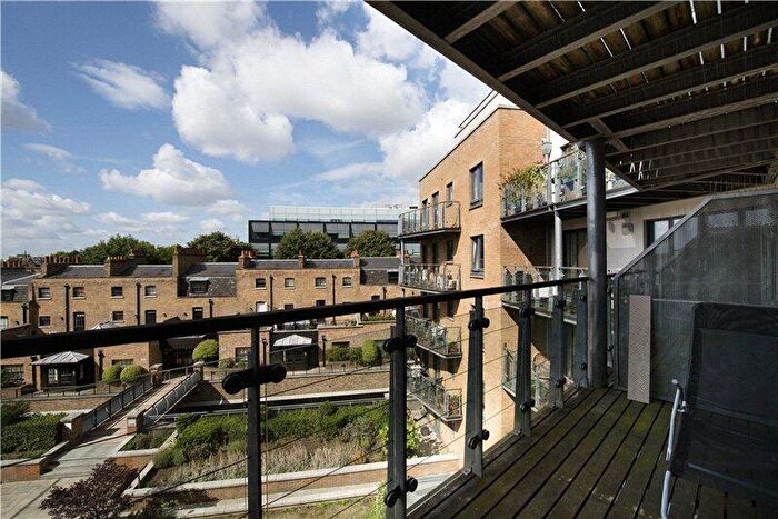2 Bedroom Flat To Rent In Angel Southside, Owen Street, EC1V