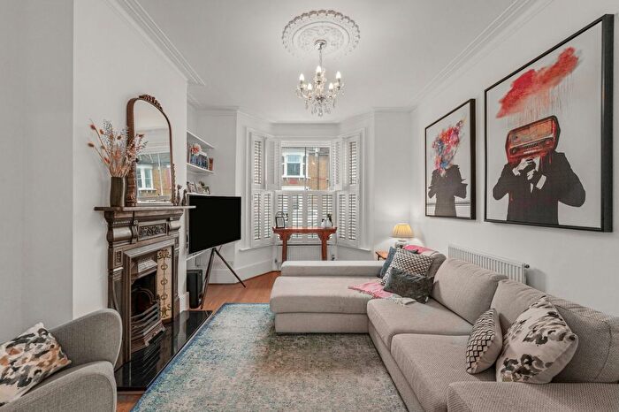 4 Bedroom Terraced House For Sale In Chevening Road, Greenwich, SE10