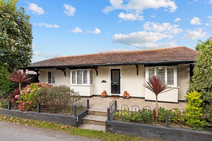 3 Bedroom Detached Bungalow For Sale In Sea Avenue, Rustington, BN16