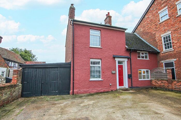 3 Bedroom Property For Sale In Watling Street, Hockliffe, Leighton Buzzard, LU7