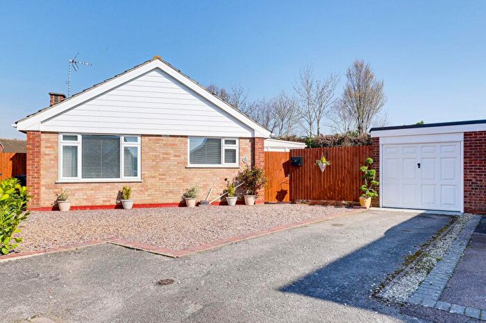2 Bedroom Detached Bungalow For Sale In Hoe Nook, Cropwell Bishop, NG12