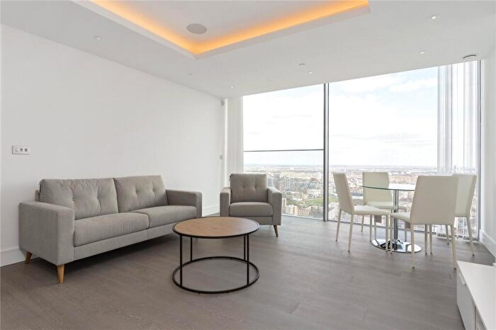 2 Bedroom Apartment To Rent In Carrara Tower, Bollinder Place, London, EC1V