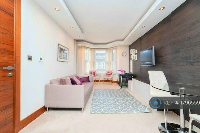 2 Bedroom Terraced House To Rent In St. Kildas Road, Harrow, HA1