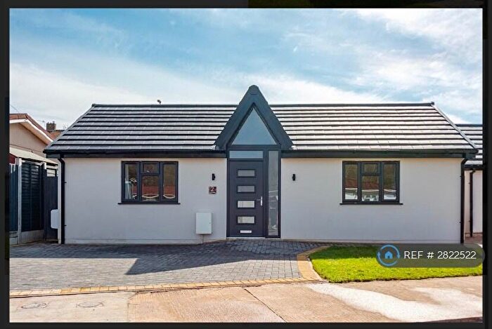 4 Bedroom Bungalow To Rent In Merlin Close, Bristol, BS9