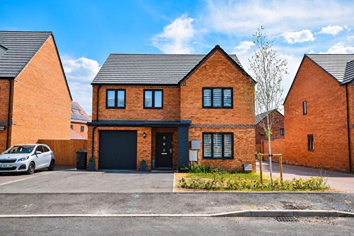 4 Bedroom Detached House For Sale In Eleanor Drive, Wellingborough, NN8