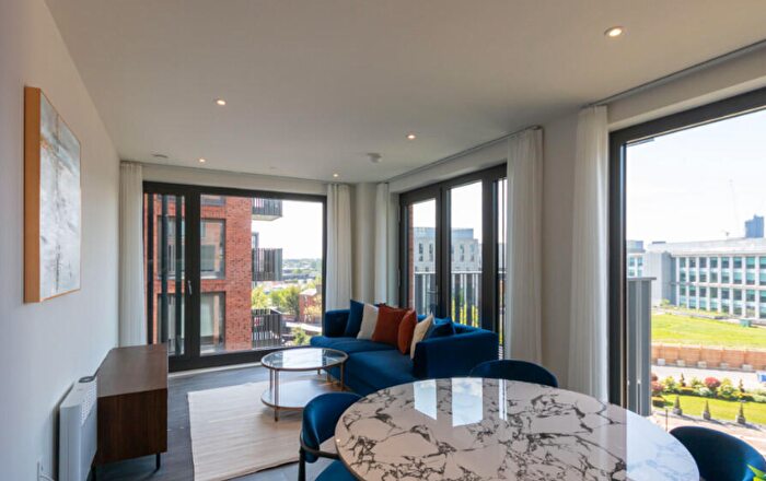 2 Bedroom Flat To Rent In Cardigan Wharf, Pitt Street, Birmingham, B4