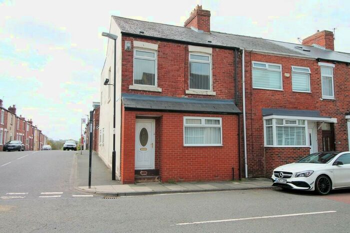 3 Bedroom End Of Terrace House To Rent In Edwin Street, Houghton-le-Spring, Tyne & Wear, DH5