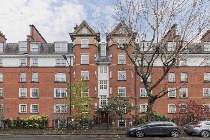 1 Bedroom Flat To Rent In Flaxman Terrace, London, WC1H