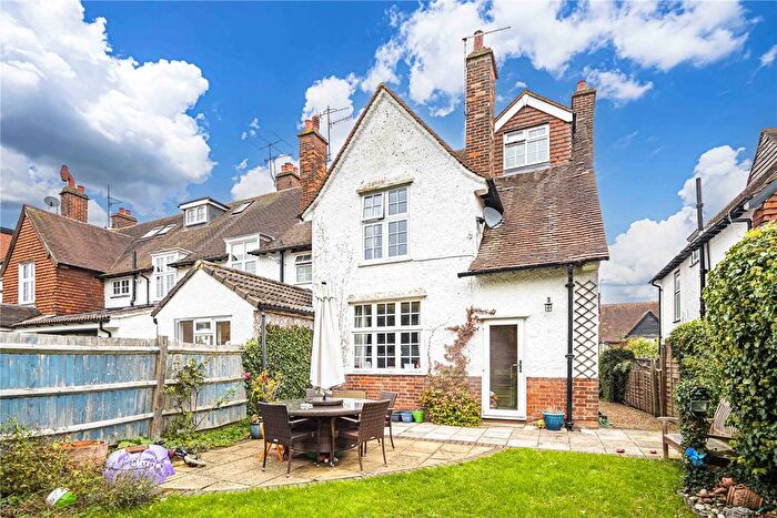 4 Bedroom End Terrace House For Sale In Greenway, Berkhamsted, Hertfordshire, HP4