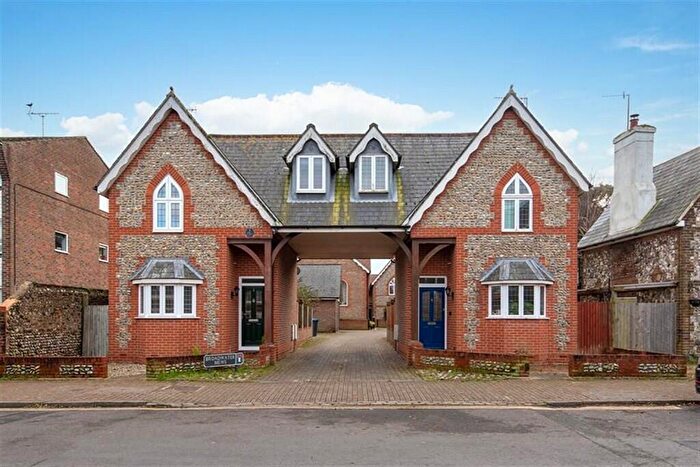 3 Bedroom Mews For Sale In Broadwater Street East, BN14