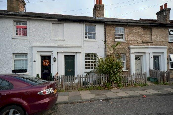 2 Bedroom Terraced House To Rent In Queen Street, Chelmsford CM2