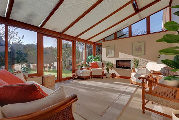 4 Bedroom Detached House For Sale In First Avenue, Denvilles, Havant, PO9