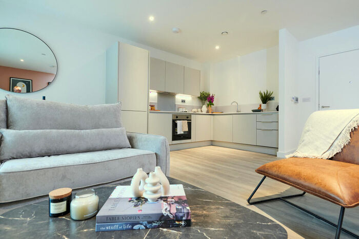 1 Bedroom Apartment To Rent In The Mint Guildford, GU1