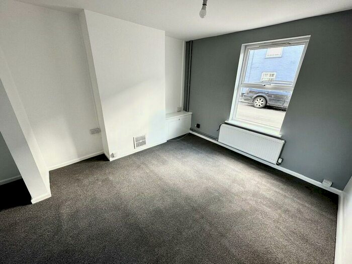 3 Bedroom Terraced House To Rent In Bevan Street West, Lowestoft, NR32