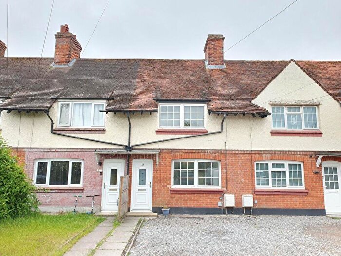 2 Bedroom Terraced House To Rent In London Road, Thatcham, RG18
