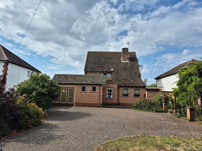 4 Bedroom Detached House For Sale In Eccleshall Road, Stafford, ST16