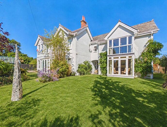 4 Bedroom Detached House For Sale In Chapel Lane, Bransgore, Christchurch, BH23