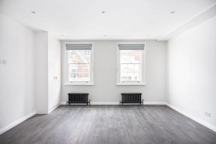 Studio To Rent In Marshall Street, London, W1F