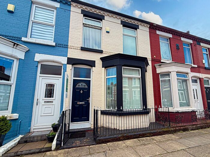 3 Bedroom Terraced House For Sale In Sandhurst Street, Liverpool, L17