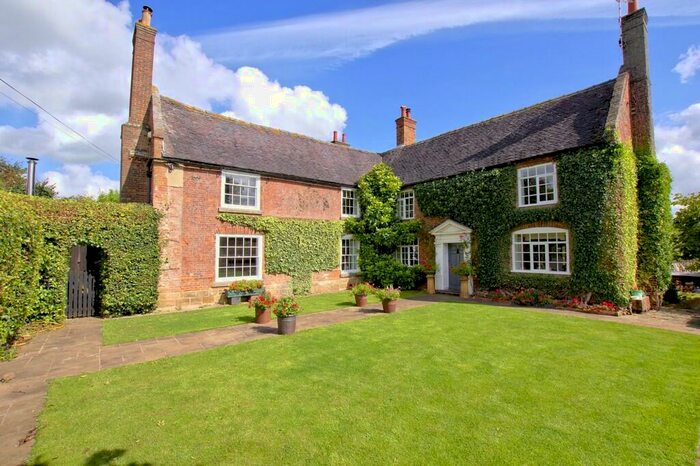 6 Bedroom Detached House For Sale In Moor Lane, Tonge, Melbourne, DE73
