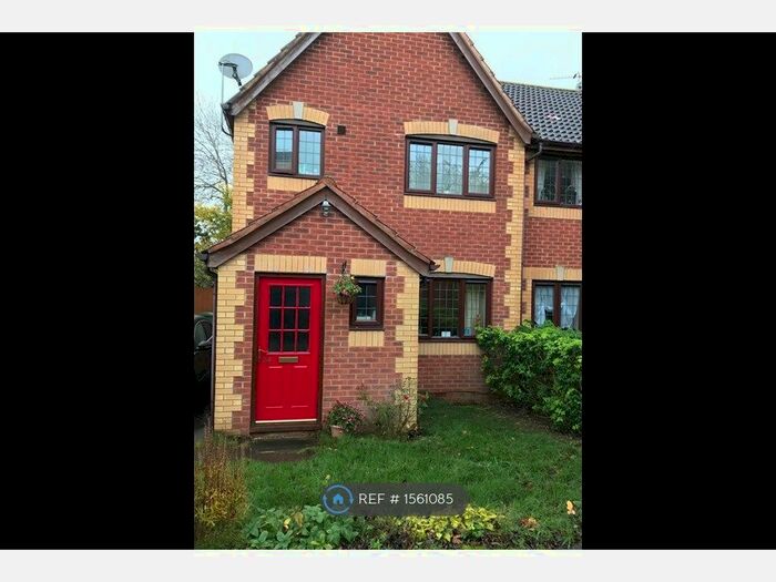 3 Bedroom Semi-Detached House To Rent In Mayer Gardens, Shenley Lodge, Milton Keynes, MK5