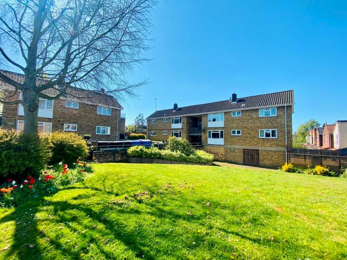 2 Bedroom Apartment To Rent In Regina Road, NR1