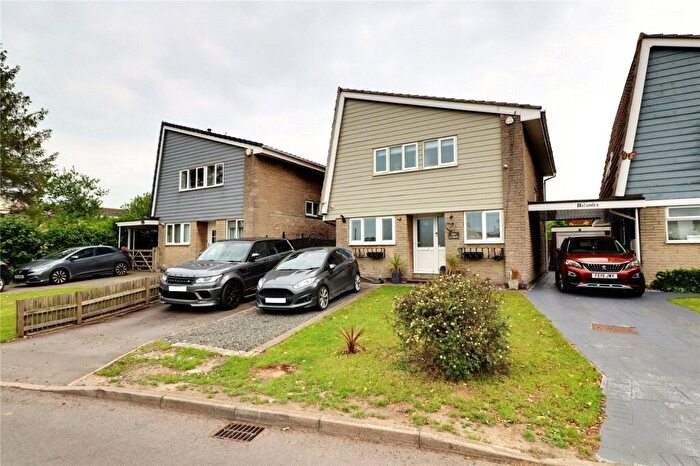 4 Bedroom Detached House For Sale In Upperthorpe Road, Westwoodside, Lincolnshire, DN9