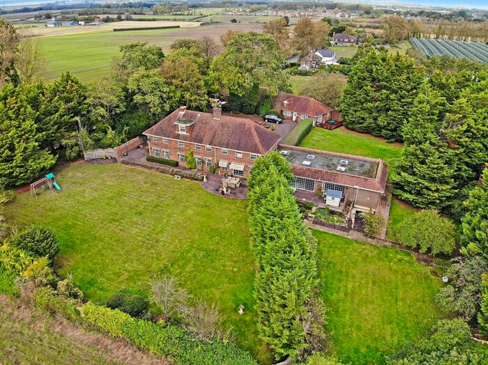 7 Bedroom Detached House For Sale In Town Road, Cliffe Woods, ME3